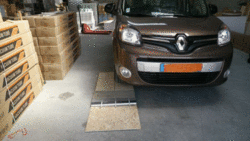 Animation voiture roulant sur chauffage au sol CaleoSol